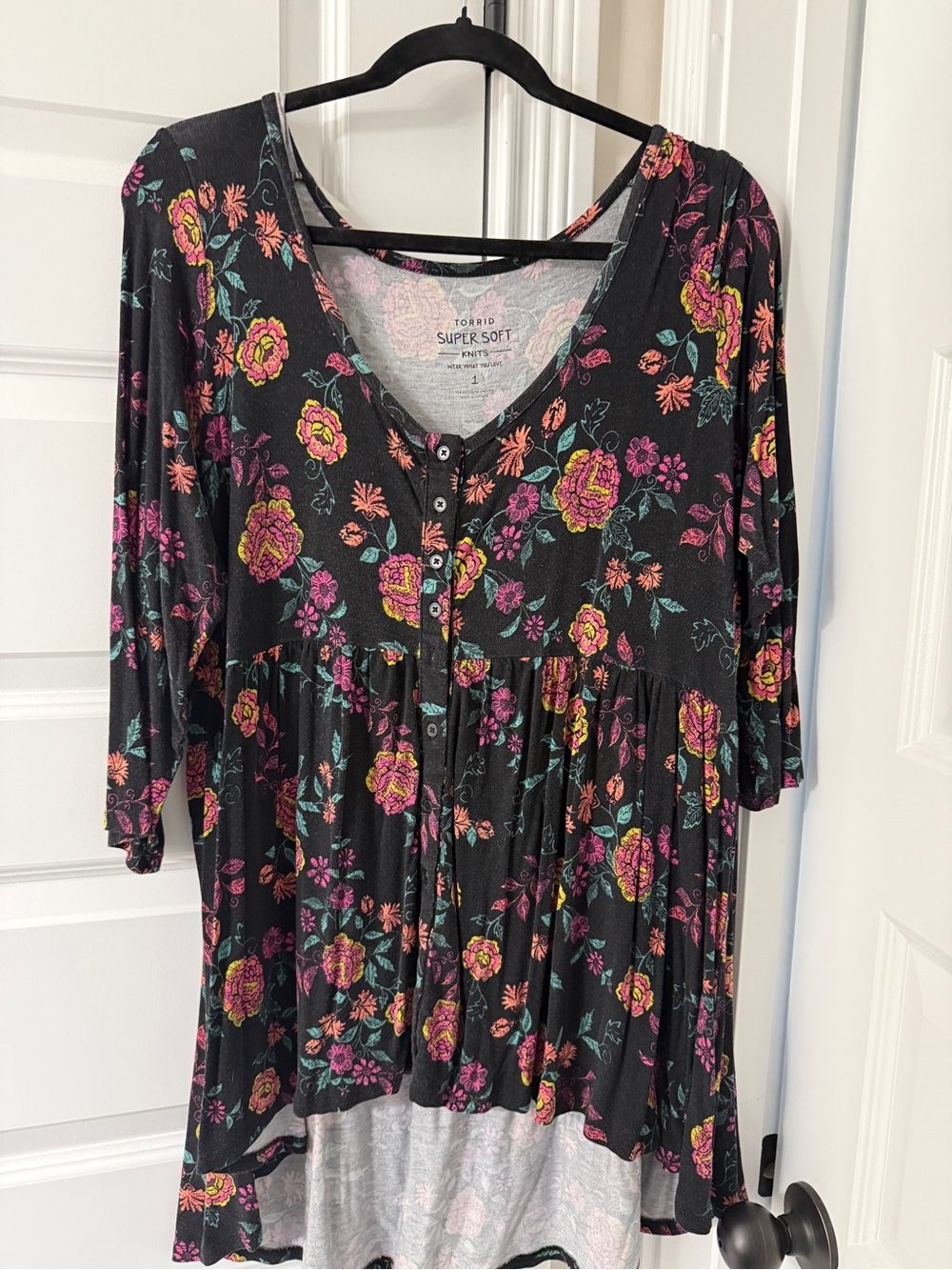 torrid Black Floral Button-Front Babydoll Tunic